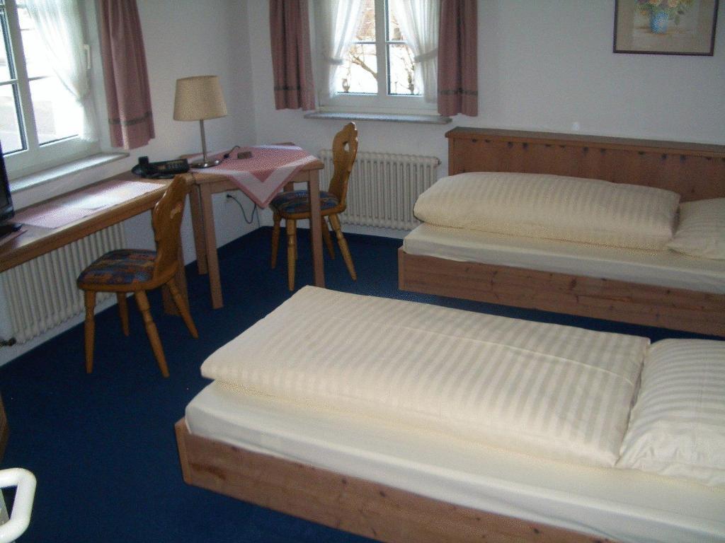 Gasthof Zur Sonne Stuttgart Phòng bức ảnh